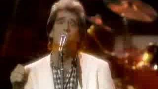Huey Lewis and the News - Trouble in paradise