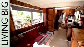 Charming Tiny House With Two Sleeping Lofts