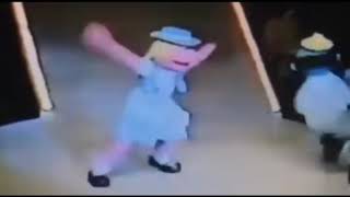 Clips From Sesame Street Live: Sesame Jamboree!