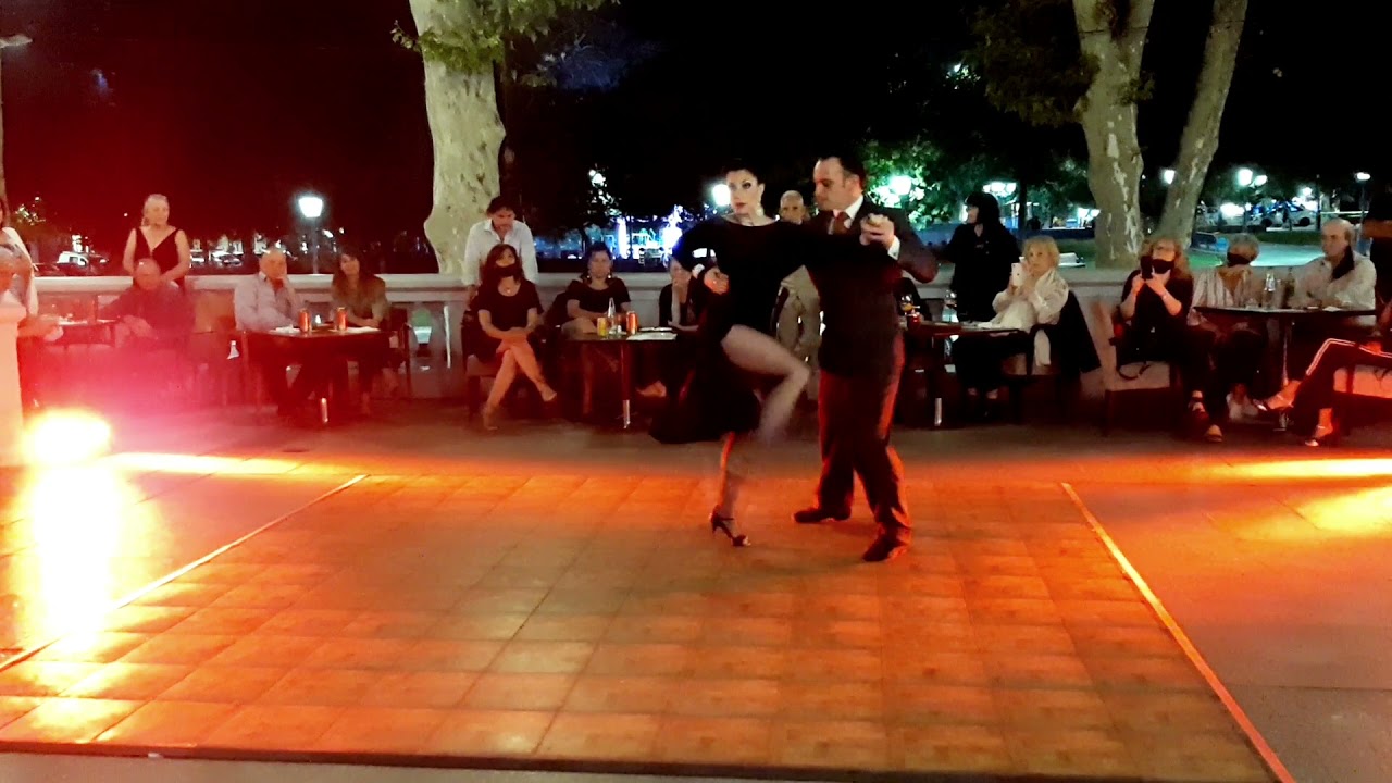 Barbara Ferreyra y Agustín Agnez- Coreografía "Todo o Nada" Sexteto Fabio Hager- Park Hyatt Mendoza