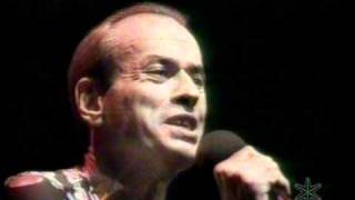 Ney Matogrosso - Peito vazio