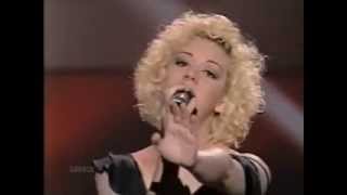Διονυσία Καρόκη - Μια Κρυφή Ευαισθησία (Dionysia Karoki - Secret Illusion - Eurovision Greece 1998)