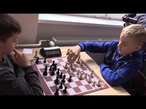 7.1.  Daniel Turanec  -  Filip Balvan 1/2 - 1/2