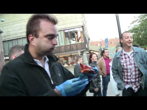 Harakiri - Världens starkaste korv @ Chilifestivalen 2011!