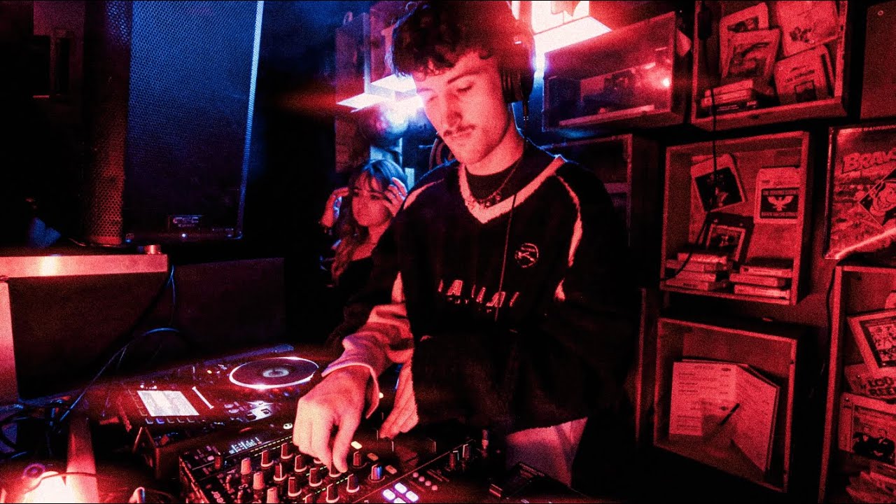 melodic techno live mix @kultbar in st.gallen switzerland | joel praudisch