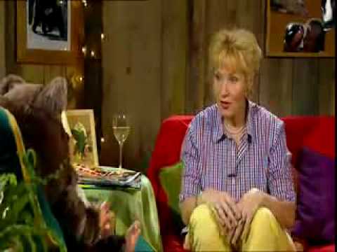 Bo selecta - the bear meets christine hamilton