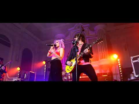 90s Tribute/Modern Pop/Rock Function Band for Hire | The Fix - Don't You Worry Child