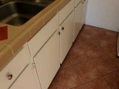 PL4943 - MIRACLE MILE Apartment for Rent