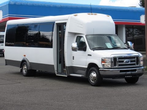 2014 Ford Ameritrans 24 Passenger + Rear Luggage Shuttle Bus - S21972