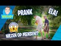 PRANK: niezen op andere mensen ?? | Wakandy