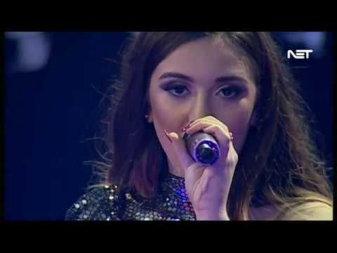 Nicole Falzon - Alone on Don't Stop Me Now 2017/2018 Final