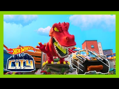 THE MOST EPIC DINOSAUR ATTACKS! 🦖 | Hot Wheels City | Hot Wheels