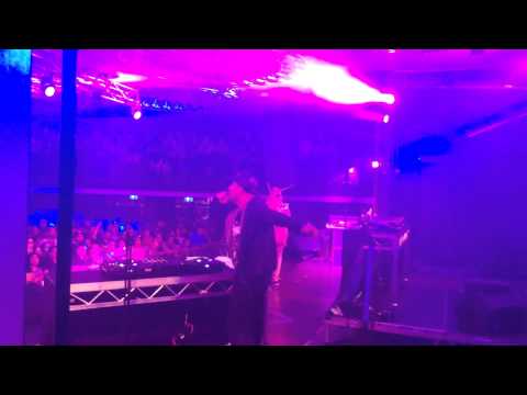 Live on stage, Citizen Kay and MC Shureshock supporting Ice Cube