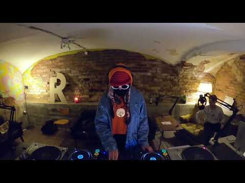 IDA Invites - Mézigue