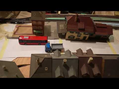 Marco's Model Railway Part 54 – BLACK WEEK shopping and road construction