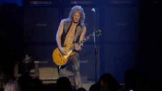 Whitesnake - Doug Aldrich Guitar Solo - Live in London 2004
