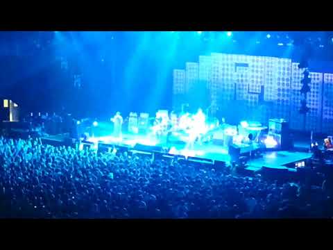 Pearl Jam - Setting Forth (Live at O2 Arena, Prague)