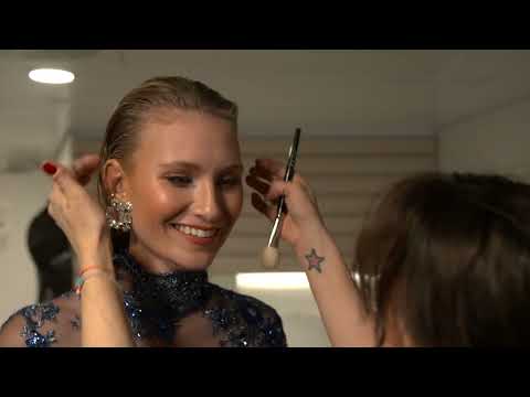 Carolin Niemczyk tauft die neue Mein Schiff 2 I Mein Schiff