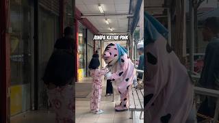 Download lagu Dinda bagi RM 1 kat katak, Kasih nak high five mp3 Download lagu Dinda bagi RM 1 kat katak, Kasih nak high five mp3