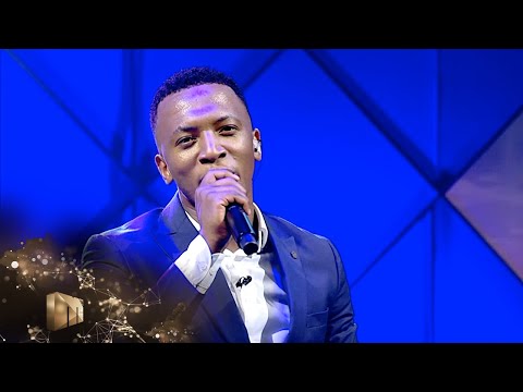 Dumi Mkokstad performs Ulwandle &ndash; VIP Invite | Mzansi Magic | S1 | Ep 8