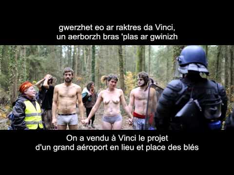 De Plogoff à Notre-Dame-des-Landes/Kernitron al Lann en musique, sous-titré Breton-Français