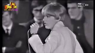 Caterina Caselli "Nessuno mi può giudicare"