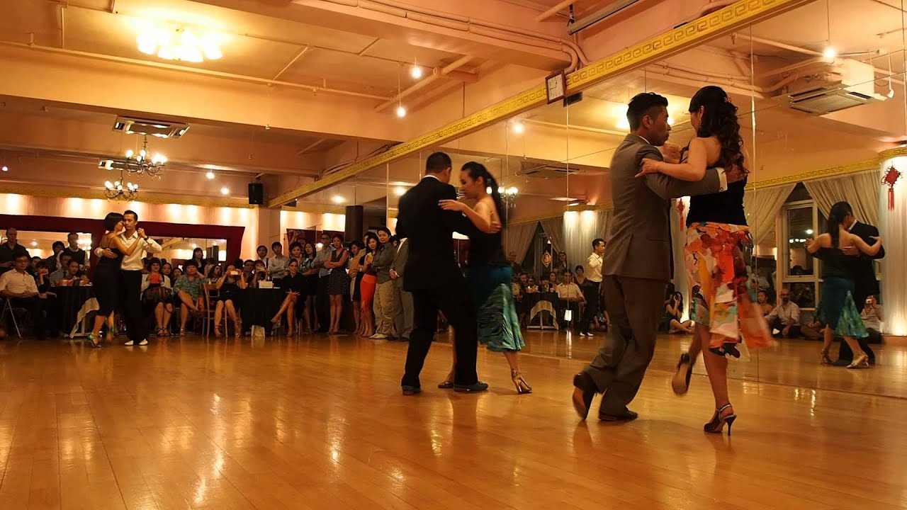 Hong Kong local dancers performing for welcome milonga for Laila ay Leandro Oliver, 2013 Oct