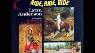 Lynn Anderson "It's Only Lonely Me"
