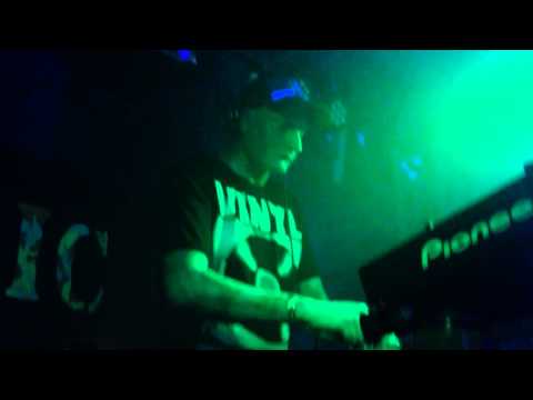 DJ Zebedee playing Acidic at Area 81 26/04/14