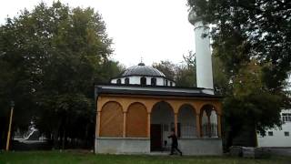 preview picture of video 'Bosanski Brod - ezan (džamija); Adhan in Bosanski Brod'