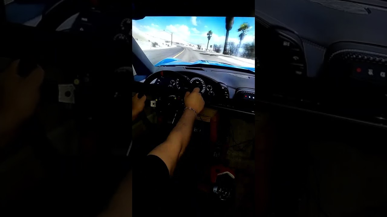 Trying to tame a 900hp C6 ZR1 in Mexico... (Forza/Supercharged/6 speed)