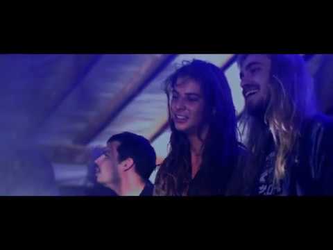 download lagu mp3 mp4 Rock The Frog, download lagu Rock The Frog gratis, unduh video klip Rock The Frog