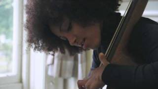 Esperanza Spalding - Junjo - Two Bad