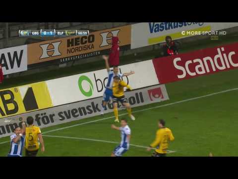 Salomonsson kvitterar på straff efter att Jönsson fått handen på bollen - TV4 Sport