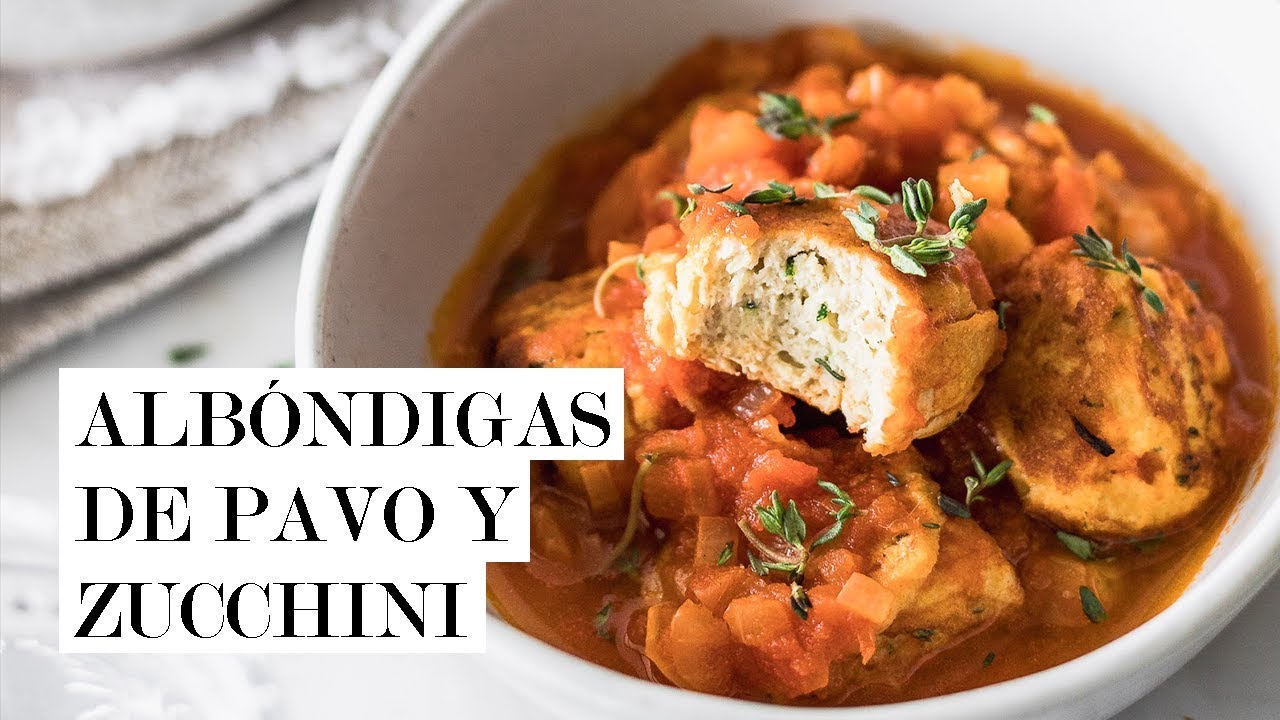 Albóndigas de pavo y zapallo italiano en salsa de tomate | Cravings Journal español