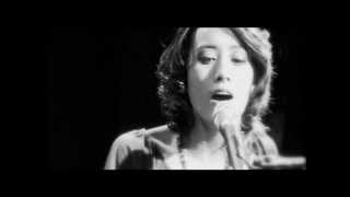 Vienna Teng - Love Turns 40 (Live at World Cafe Live DVD)