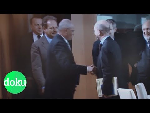 10 Jahre Finanzkrise: Die Party der Banker geht weiter | WDR Doku