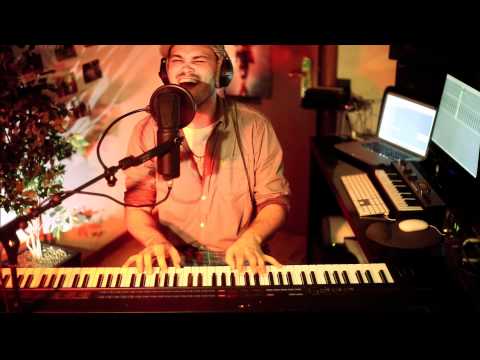 SOMEWHERE OVER THE RAINBOW (Mo Brandis Cover)