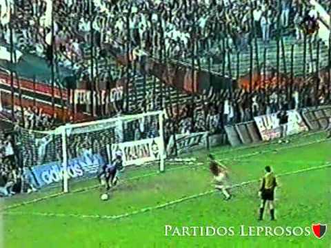 1995 - Clausura - Fecha 16 - Newell's 3 - 0 Mandiyu Corrientes