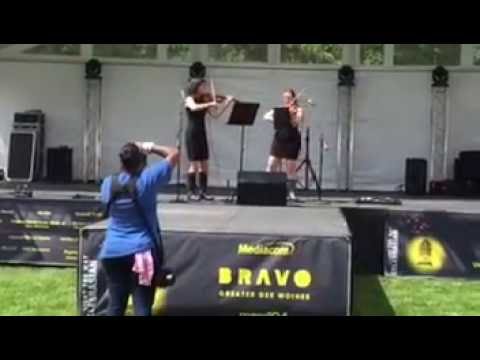 Irish Stew in the Morning - DSM Dueling Fiddles live at CelebrAsian