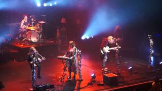 Spun - GROUPLOVE - Live at the Wiltern Theatre, Los Angeles - November 17, 2012