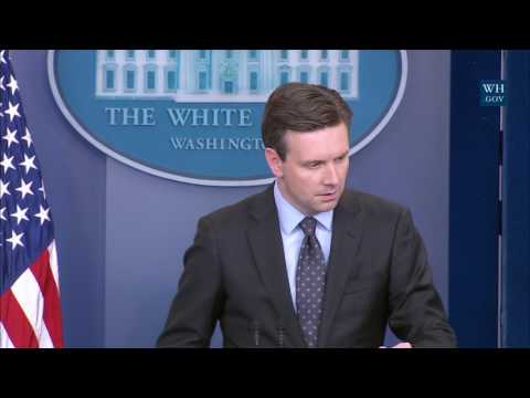 1/12/17: White House Press Briefing