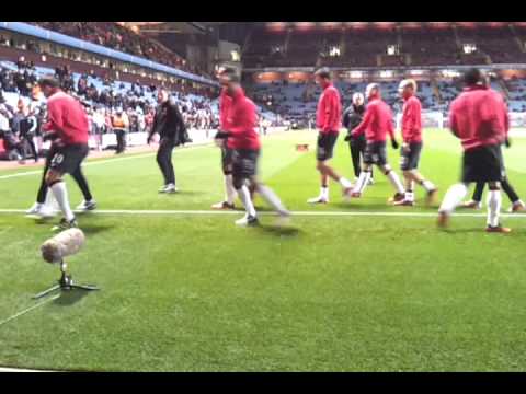 manchester united warm up aston  10.11.12