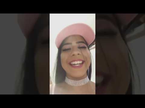 JÚLIA PEIXOTO CHORA AO CORTAR O CABELO