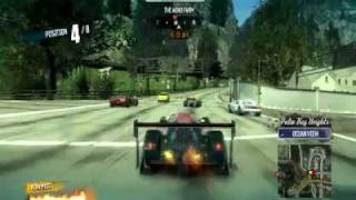 preview picture of video 'Burnout Paradise : The Ultimate Box (gameplay)'