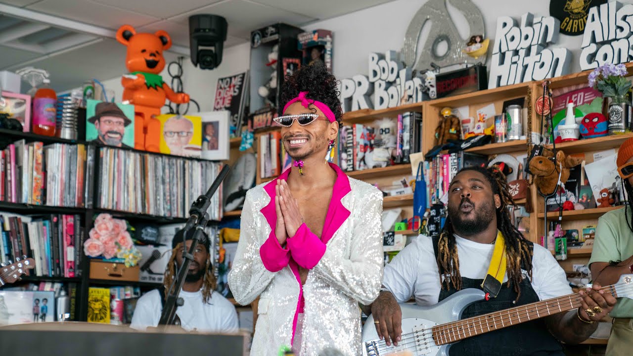 Durand Bernarr: Tiny Desk Concert