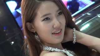 ソウルオートサロン(SEOUL AUTO SALON)2013 がソウル市内のCOEX（ソウル市江南区三成洞）にて開催、TOYOTA コンパニオン