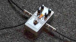 Video thumbnail for Catalinbread Manx Loaghtan Fuzz Demo! by Phil Vickman