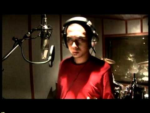 Jamal Abdillah-Terharu Feat Mawi [OFFICIAL VIDEO]