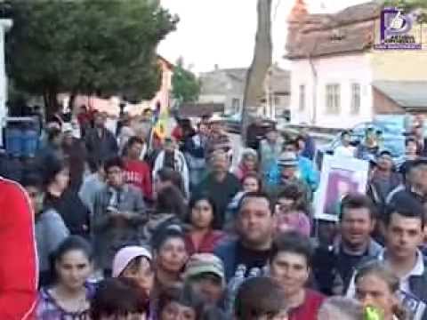 Dan Diaconescu, omul care a îmbrățișat peste un milion de români! Lunca Mureșului, Alba, Romania